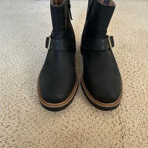 Teva Black Ankle Boots with Brown Sole